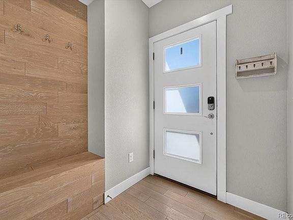 3rd image of 2809 W Parkside Place