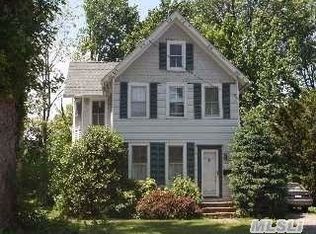 135 Highland Ave, Northport, NY 11768