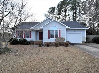 112 Damson Ct, Raeford, NC 28376