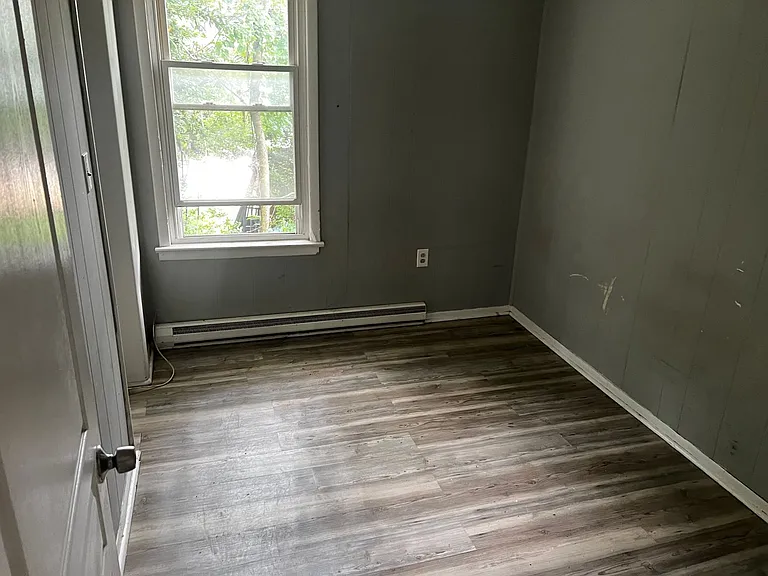 11 Lancaster St — Photo 6