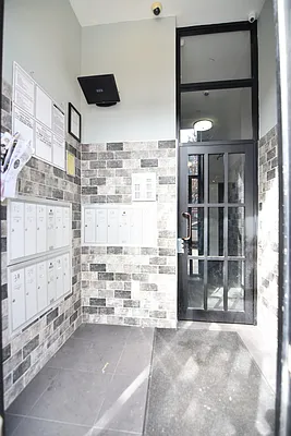 Rented by Bohemia Realty Group | media 16