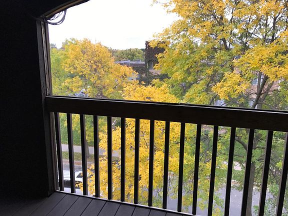 5th image of 2610 Garfield Ave APT 308