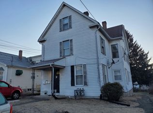 26 Whittlesey Ave FLOOR 3, Waterbury, CT 06706