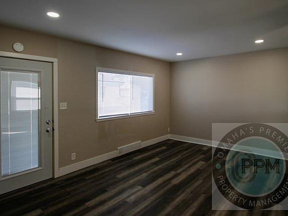5th image of 3309 S 32nd Ave #0