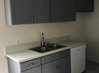18606 Collins St #6, Tarzana, CA 91356