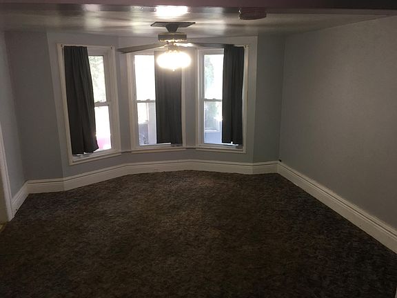 4th image of 472 Breckenridge St #1
