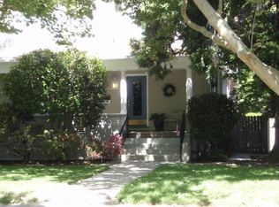 1334 39th St, Sacramento, CA 95816