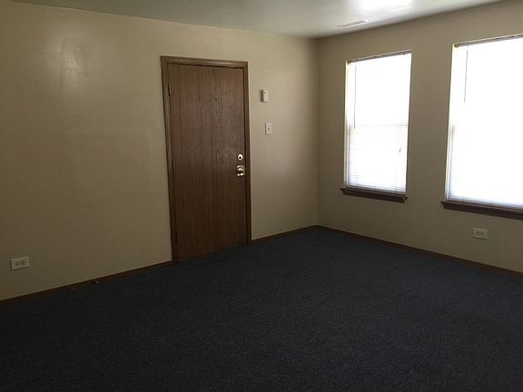 5th image of 7200 S Euclid Ave