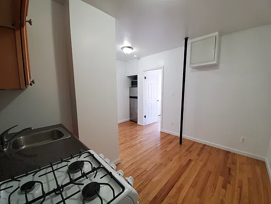 Rented by Douglas Elliman | media 6