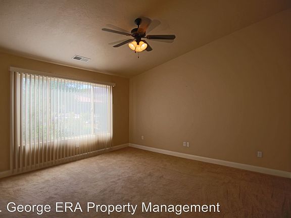 4th image of 2443 S Brushwood Dr