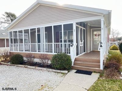 1 Fernwood Ct, Mays Landing, NJ, 08330