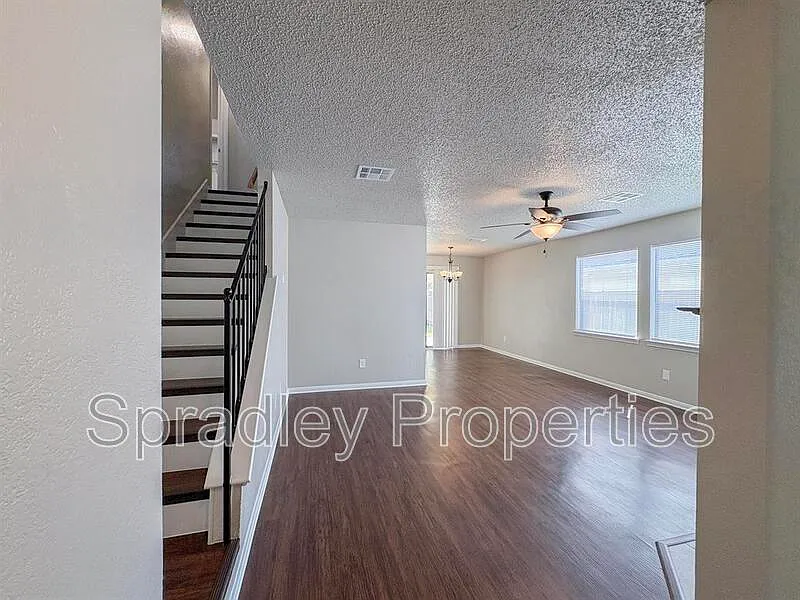 Stone Ridge — Photo 2