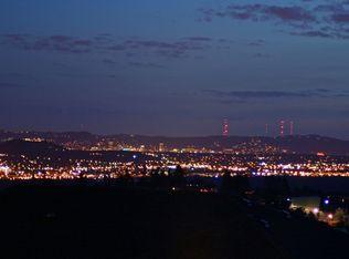 1918 NW Columbia Summit Dr, Camas, WA 98607