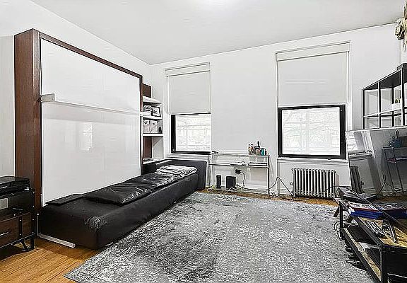 3rd image of 42 W 120th St APT 1B