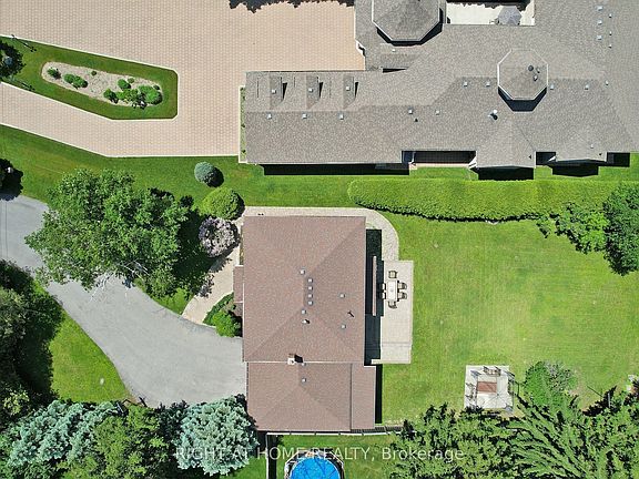 3rd image of 350 Sunset Beach Rd N