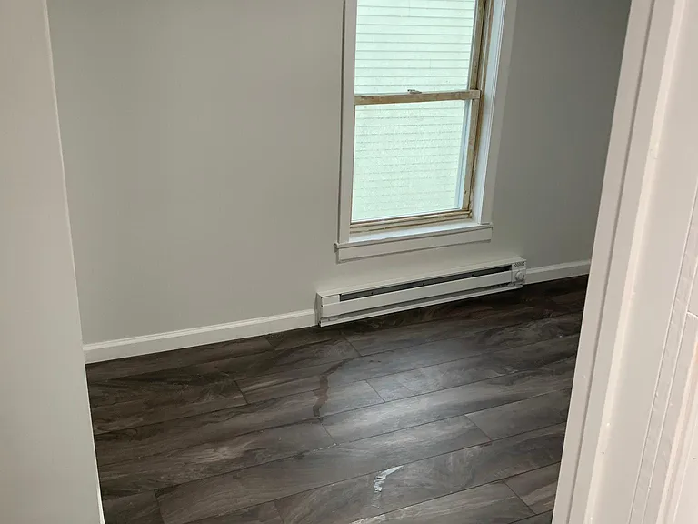 204 Limestone St — Photo 10