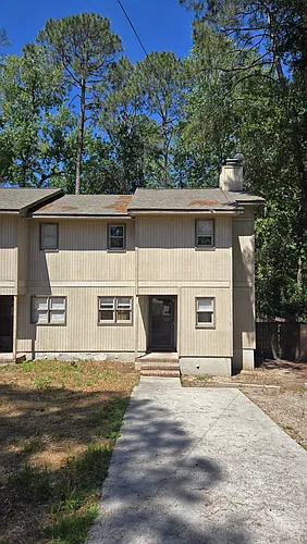 118 Coach Lee Hill Blvd #B Photo 1