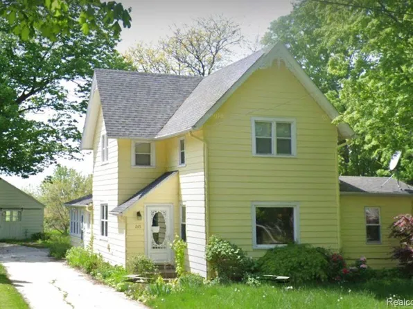 265 N Main St, Woodland, MI 48897