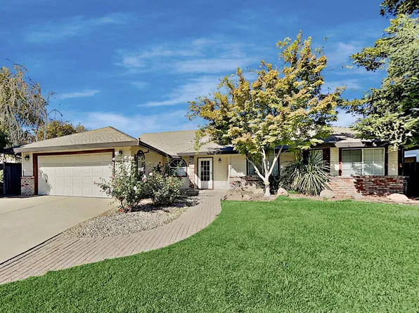 937 Point Dr, Yuba City, CA 95991