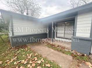 1242 Joly St, Ennis, TX 75119