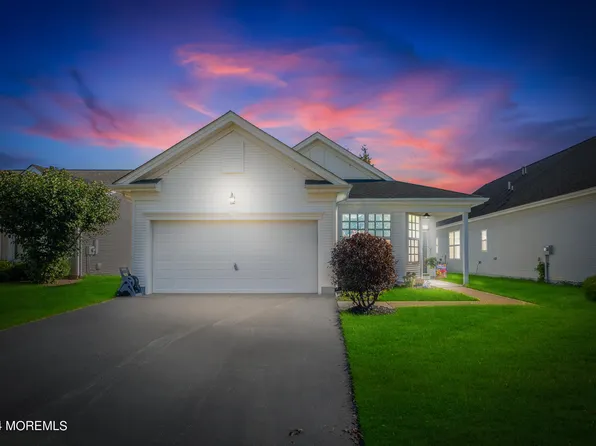 10 Barbaras Way, Jackson, NJ 08527