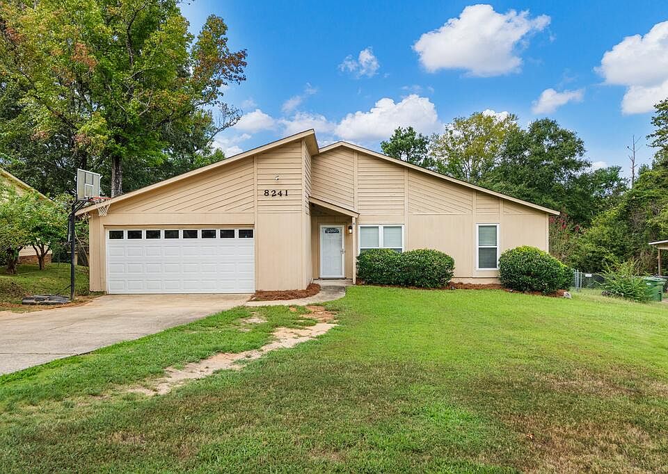 1st image of 8241 Lantern Ln