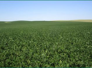 6078 County Road E45, Wyoming, IA 52362