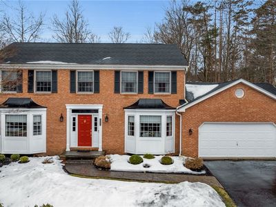 185 Independence Dr, Orchard Park, NY, 14127