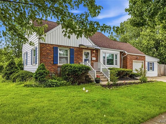 2nd image of 183 Rosedale Blvd