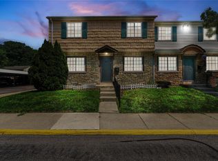 16435 Terrace Village Dr, Taylor, MI 48180