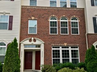 24596 Johnson Oak Ter, Sterling, VA 20166