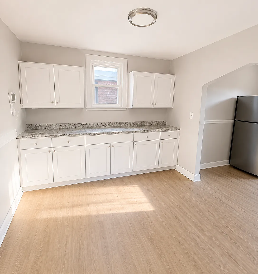 3 bed, 1405 sqft, $1,400 — Photo 4