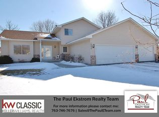 1932 118th Ave NE, Blaine, MN 55449
