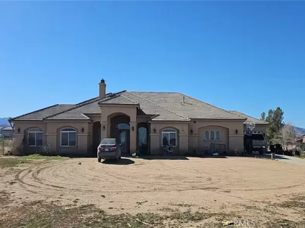 7677 Mono Rd, Phelan, CA 92371