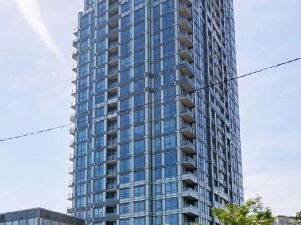 18 Graydon Hall Dr #1310