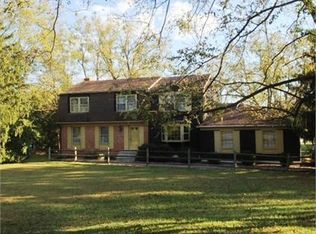 48 Whispering Hills Dr, Annandale, NJ 08801