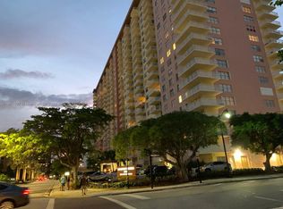 251 174th St APT 1904, Sunny Isles Beach, FL 33160