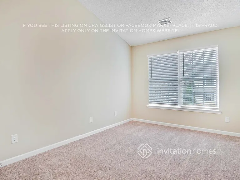 408 Kendall Ln — Photo 13
