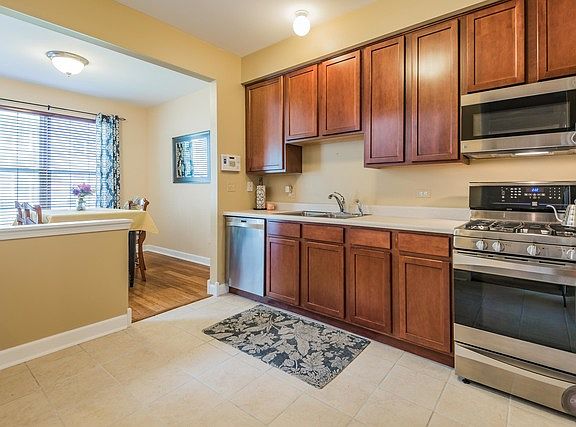 4th image of 2307 Sheehan Dr #2307