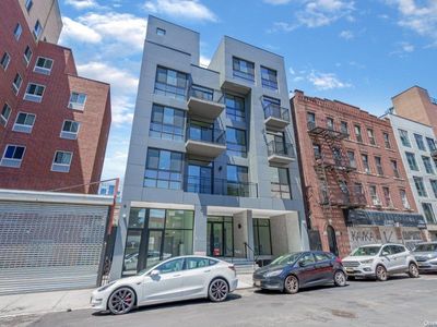 43-30 52 Street #5B, Woodside, NY, 11377