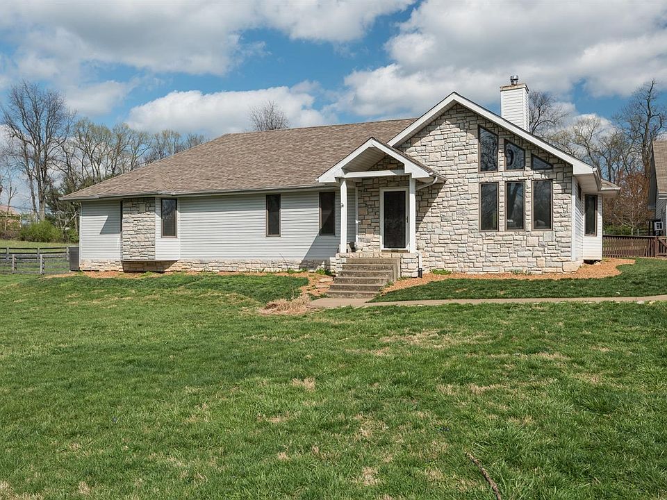 1st image of 230 Tashmingo Dr