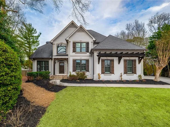 1199 Jennifer Oaks Dr, Alpharetta, GA 30004