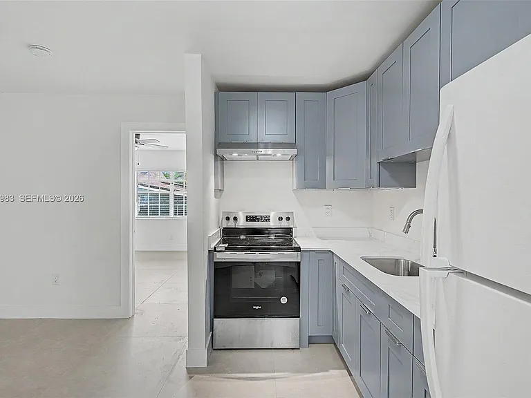 1021 SW 3rd St #4 — Photo 12