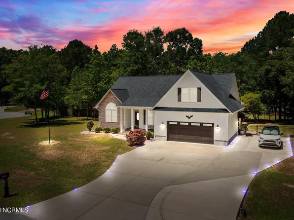 100 Geer Court, New Bern, NC 28562