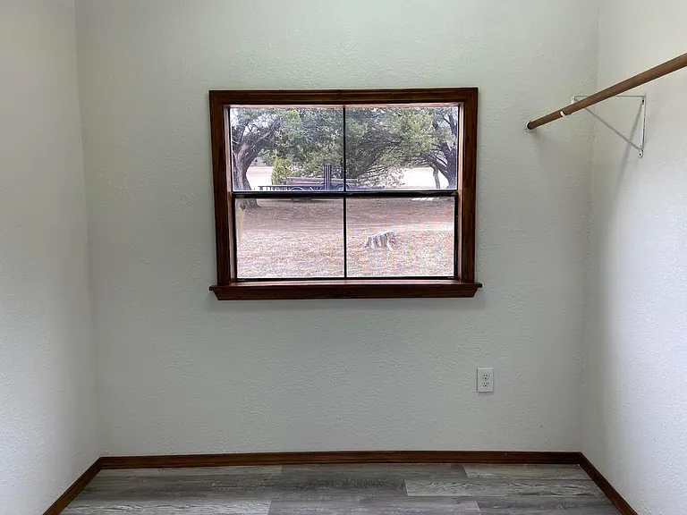 143 Edgehill Dr — Photo 6