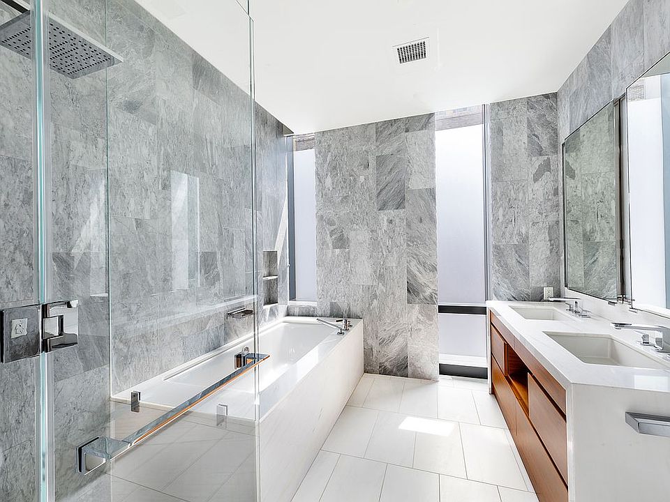 1st image of 277 5th Ave #15D