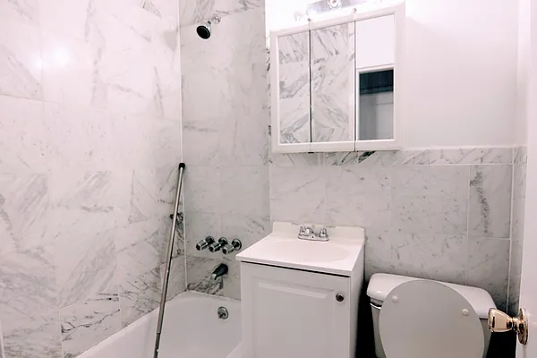 Rented by GPA Realty | media 27