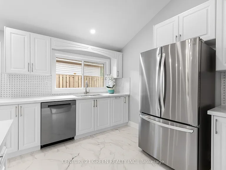 32 Brookridge Dr #MAIN — Photo 15