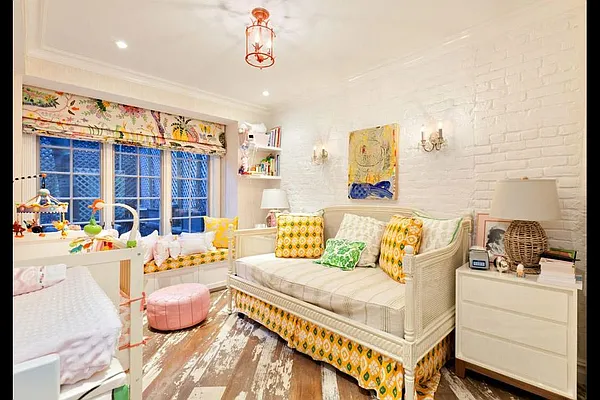 Sold by Corcoran | media 17