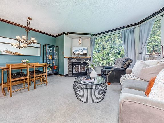 3rd image of 4809 Spearhead Dr #404